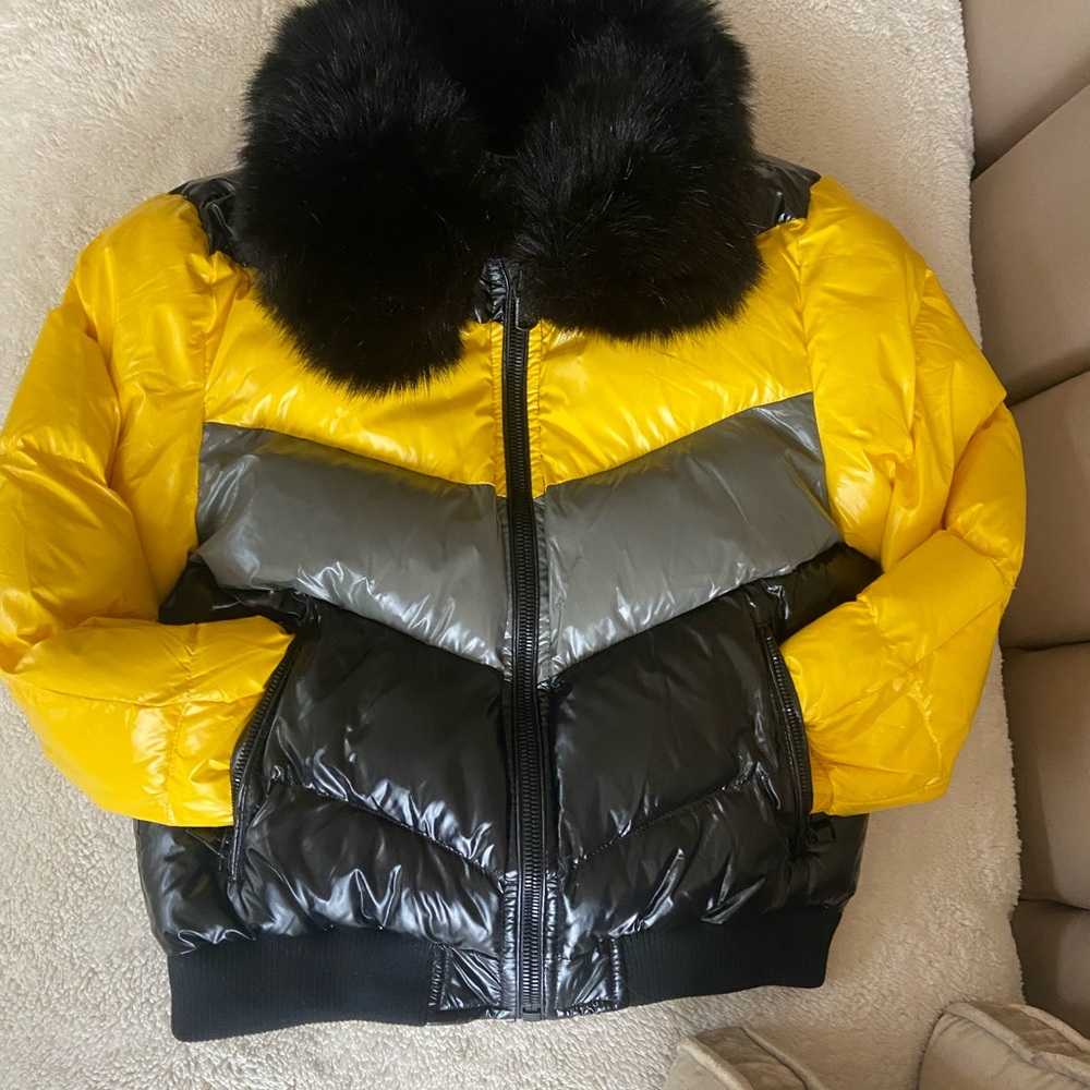 NWOT Boys Puffer Jacket with Fur Collar SZ10